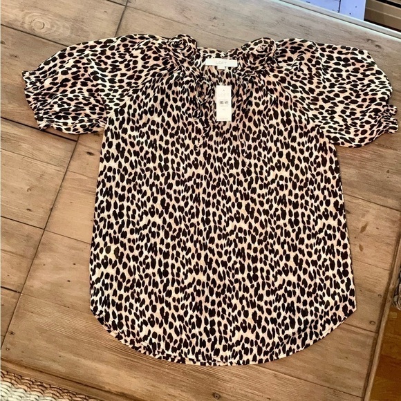 𝅺nwt Loft Leopard Blouse - Picture 1 of 8